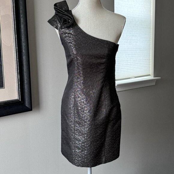 NWOT! H&M Stunning One Shoulder Silver Party Dress  - Size 6 - Picture 1 of 7